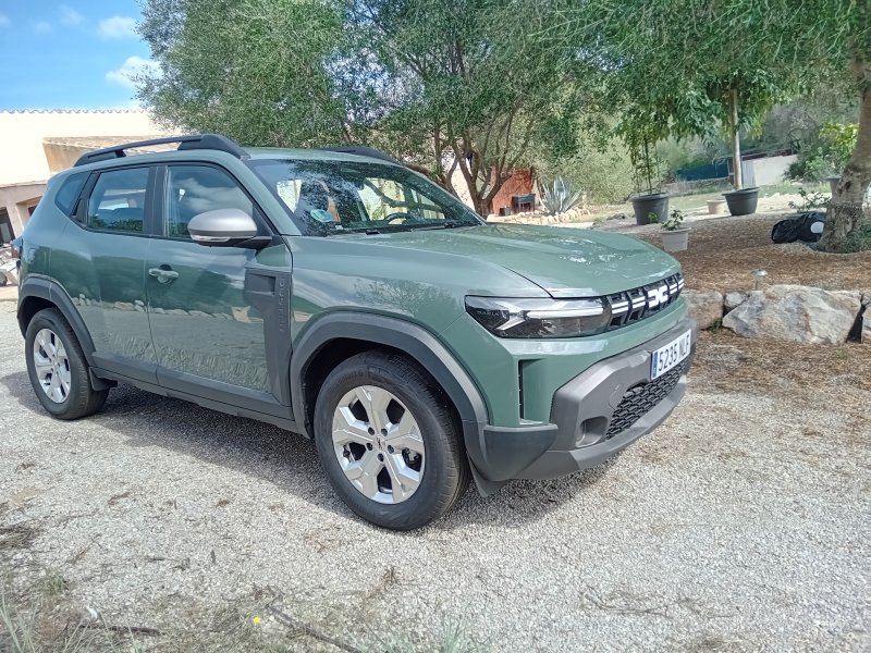 Dacia Duster Expression ECO-G 120 4x2 zu verkaufen
