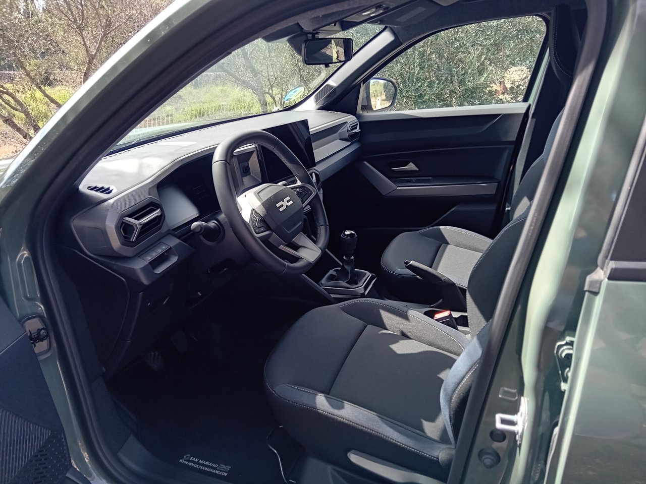 Dacia Duster Expression ECO-G 120 4x2 zu verkaufen