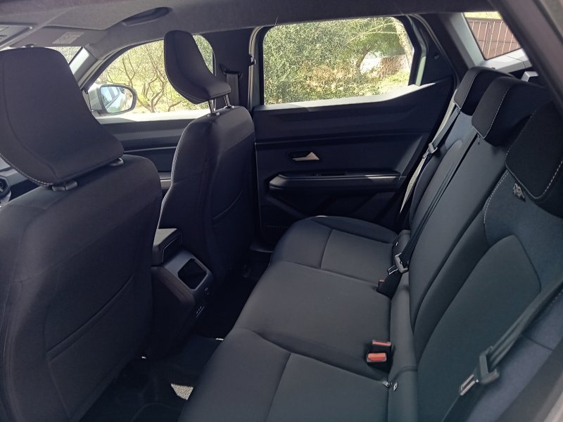 Dacia Duster Expression ECO-G 120 4x2 zu verkaufen