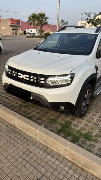 Dacia Duster nur 8000 KM, neuwertig, Standort Mallorca
