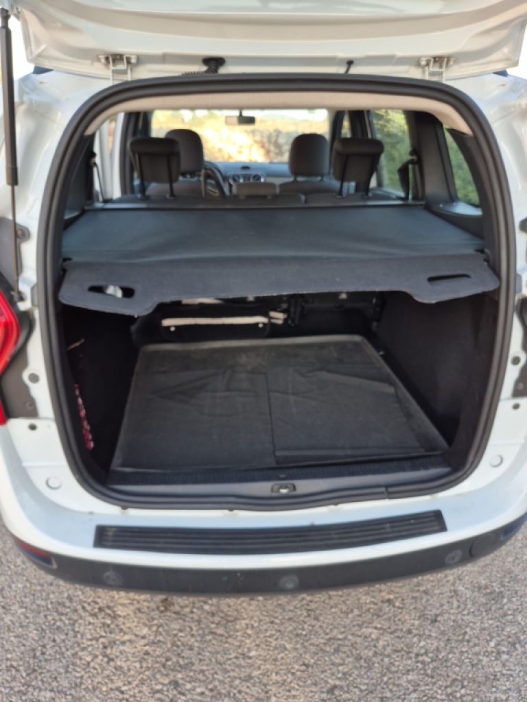 Dacia Lodgy Lauréate dCi 90 ec - ITV NUEVA