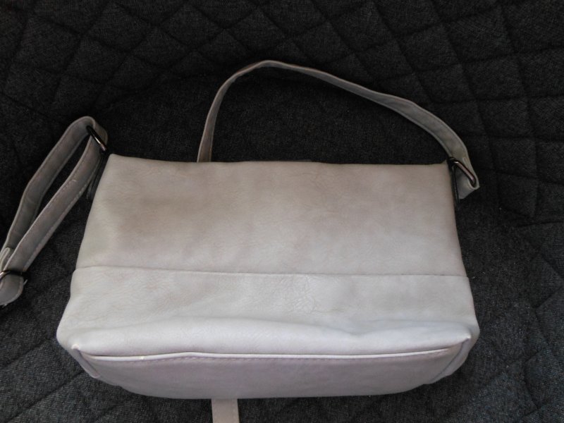 Damen- Handtasche ..Fb. grau ...25 x 17 cm