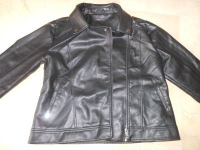 Damen- Kunstleder- Jacke Gr. 44 ....NEU