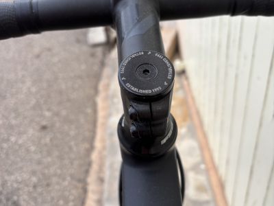 Damen-Rennrad (so gut wie neu) zu verkaufe.