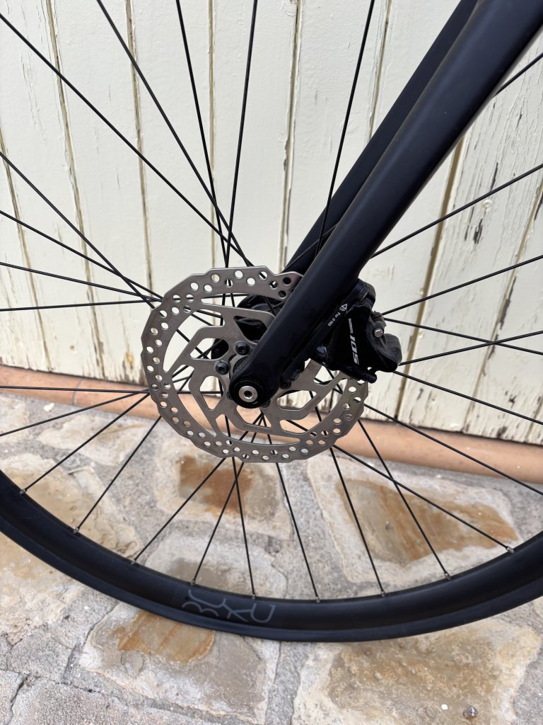 Damen-Rennrad (so gut wie neu) zu verkaufe.