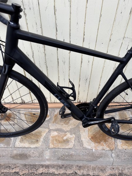 Damen-Rennrad (so gut wie neu) zu verkaufe.