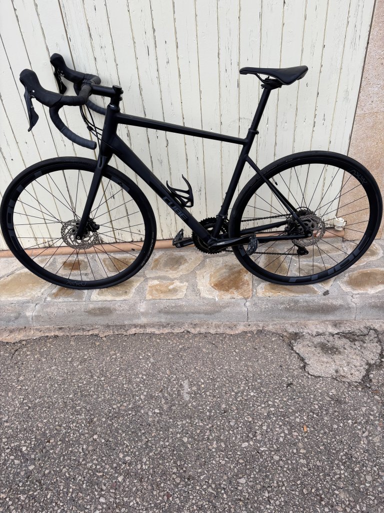 Damen-Rennrad (so gut wie neu) zu verkaufe.