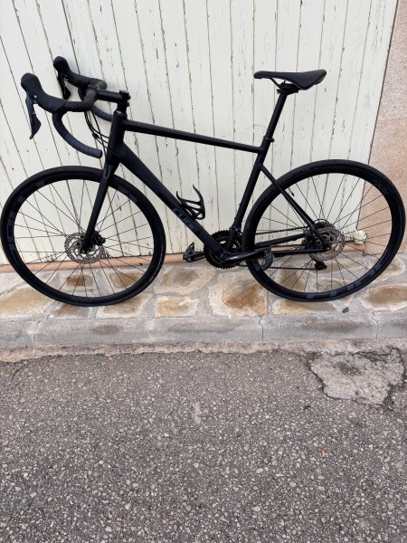 Damen-Rennrad (so gut wie neu) zu verkaufe.