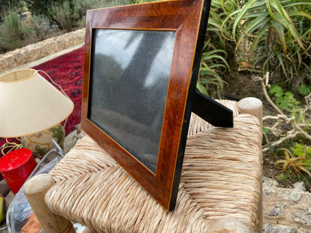 Decorative antique mirror with wooden frame for freestanding display