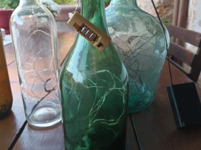 Deko für  Innen und Aussen: Ausgefallene Lichterflaschen mit Batteriebetrieb