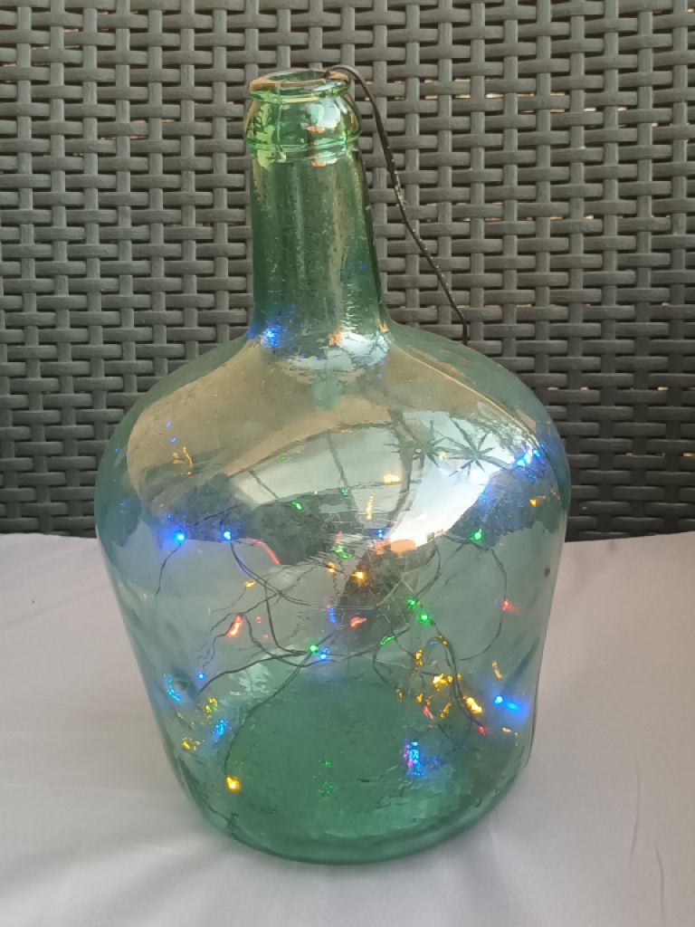 Deko für  Innen und Aussen: Ausgefallene Lichterflaschen mit Batteriebetrieb