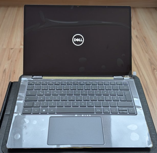 Dell Latitude 9330 2in1 | LTE | QHD+ Touch | 16GB/512GB | Deutsche Tastatur (QWERTZ) WIE NEU