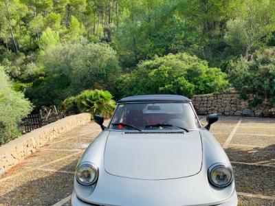 El icónico coche clásico ALpha Spider 1986 en venta