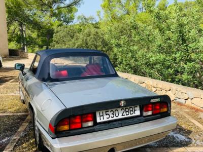 El icónico coche clásico ALpha Spider 1986 en venta