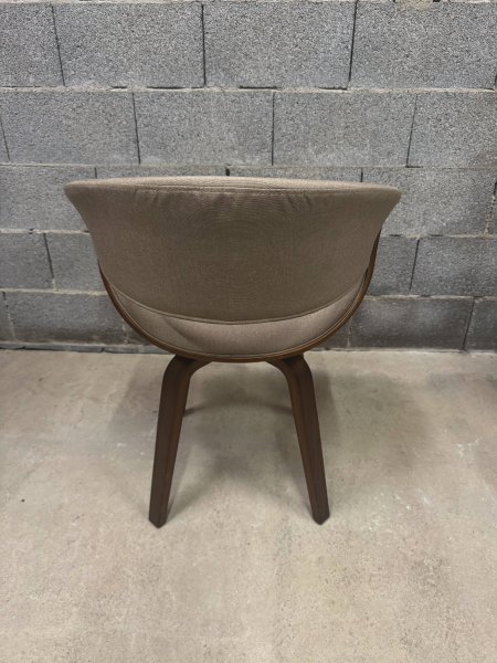 Sillón de diseño con reposabrazos / Silla de oficina o comedor – giratoria