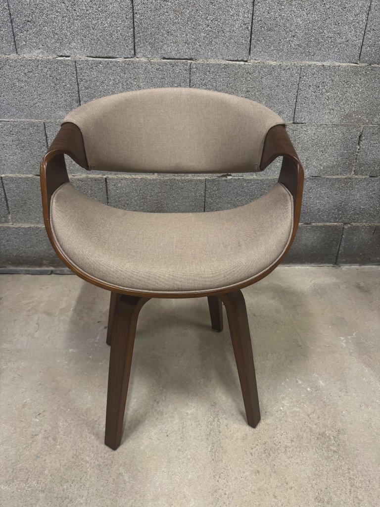 Sillón de diseño con reposabrazos / Silla de oficina o comedor – giratoria