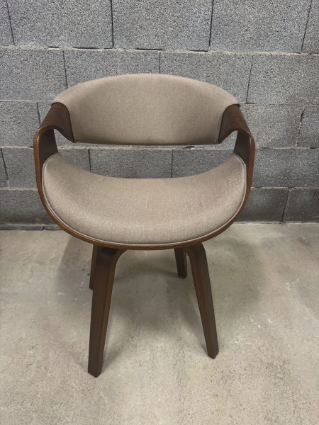 Sillón de diseño con reposabrazos / Silla de oficina o comedor – giratoria