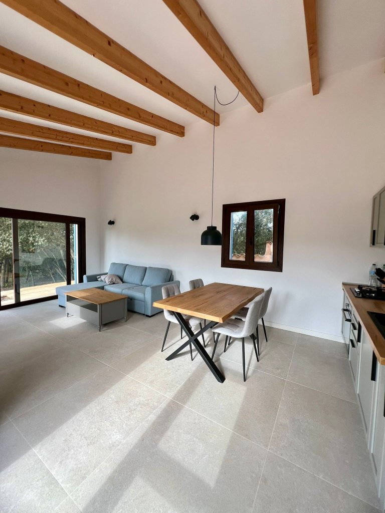 Designer country cottage with air/AC, fireplace and maximum privacy — Zona Santanyí