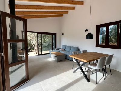 Designer country cottage with air/AC, fireplace and maximum privacy — Zona Santanyí