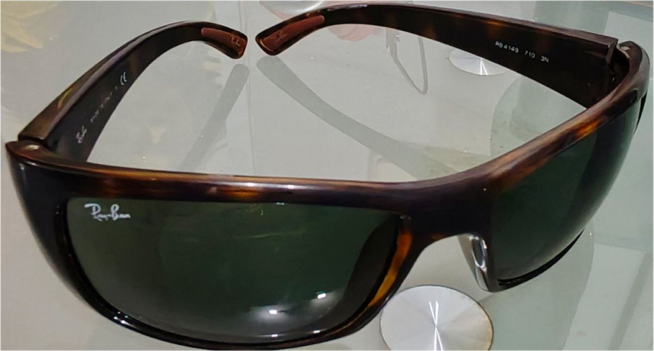 Designer sunglasses by Ray Ban, Made in Italy