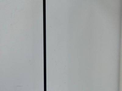 Lámpara de pie de diseño Tab F LED Floor Lamp de FLOS Italia