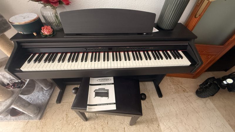 Digitales Piano von Kirstein