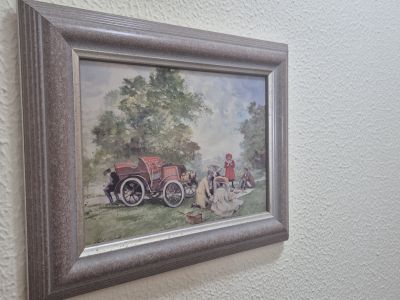 Diverse Bilder und Wandteller abzugeben