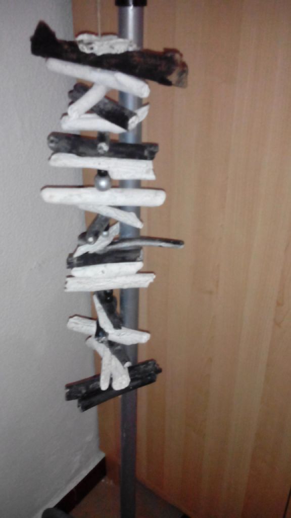 Varios móviles hechos a mano