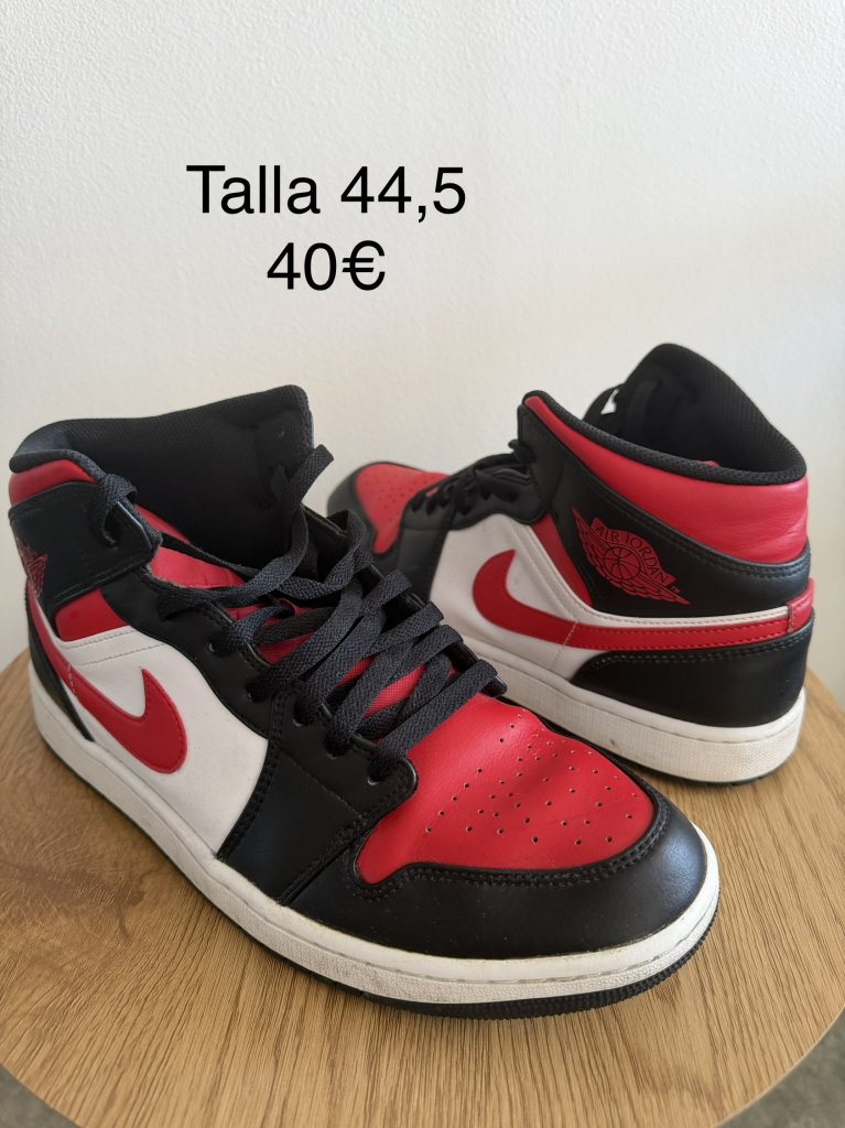 Diverse Herren Schuhe in verschiedenen Größen