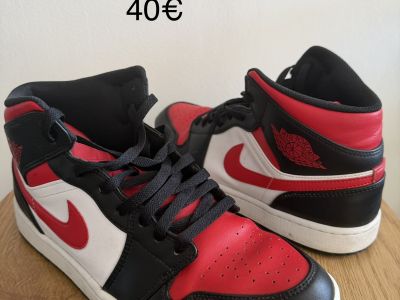 Diverse Herren Schuhe in verschiedenen Größen