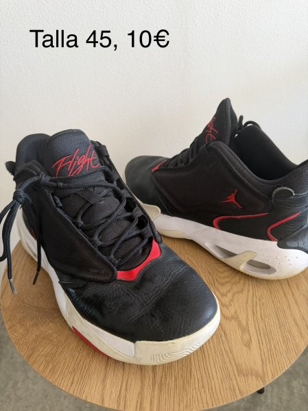 Diverse Herren Schuhe in verschiedenen Größen