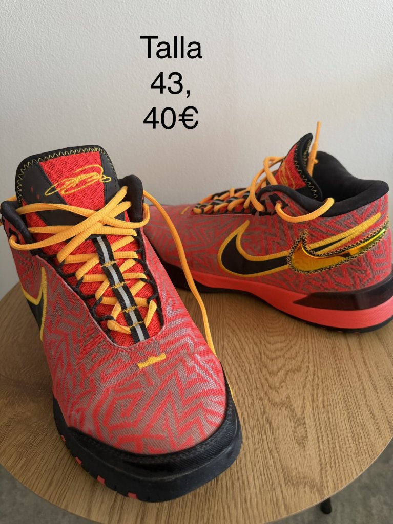 Diverse Herren Schuhe in verschiedenen Größen