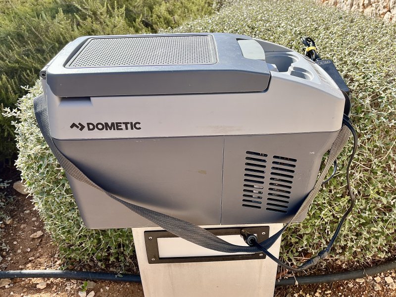 Dometic Compressor Cooler, CDF11, adjustable +20 to -18 degrees Celsius