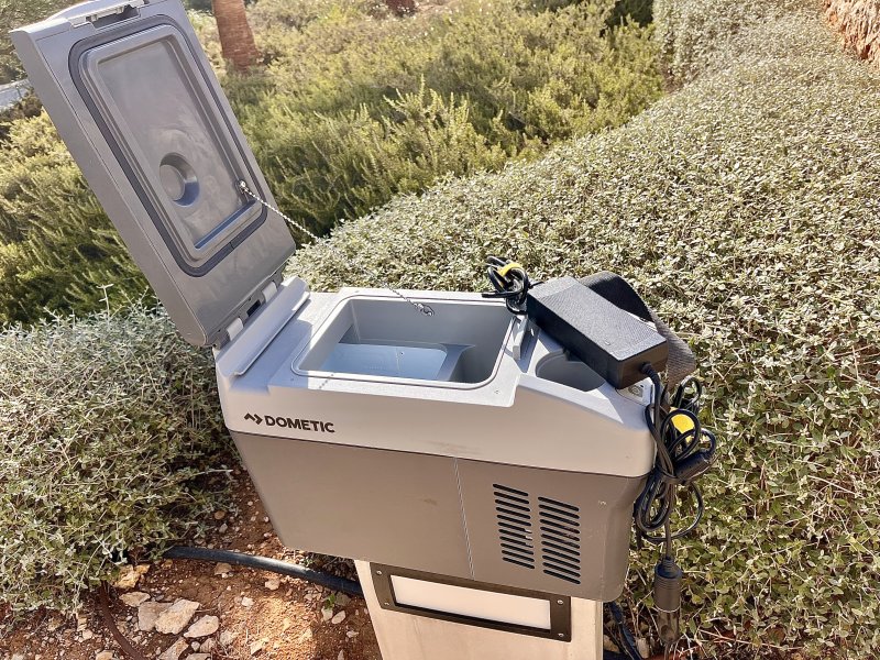 Dometic Compressor Cooler, CDF11, adjustable +20 to -18 degrees Celsius