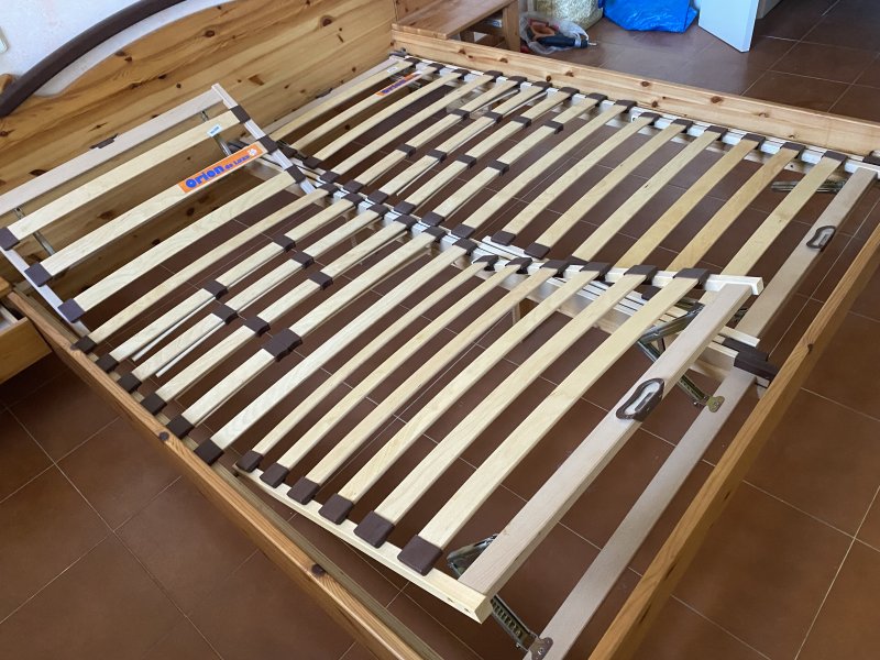 Double bed