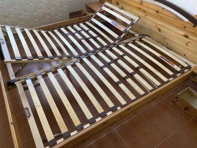 Double bed