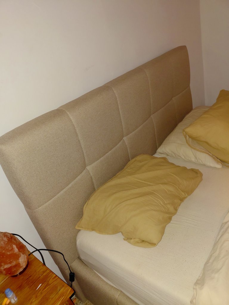 Doppelbett beige creme Bett Jysk Neuwertig ( März gekauft)