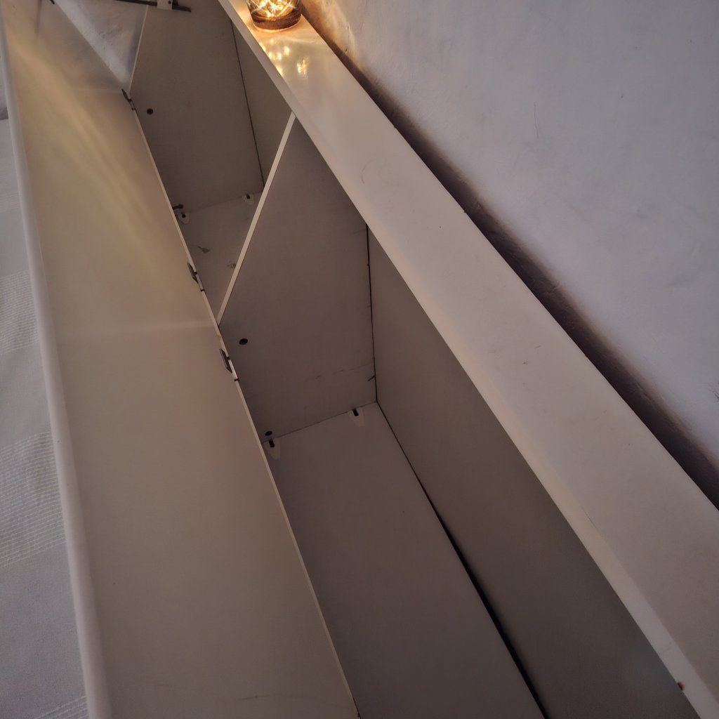 Doppelbett mit Bettkasten