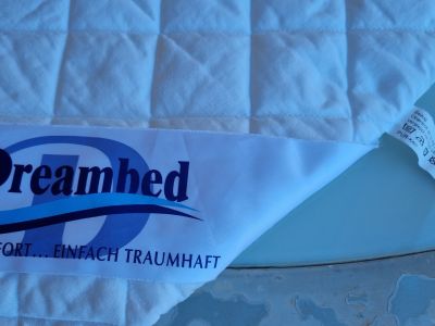 Dreambed Ergonomisches Nackenstützkissen (ca. 66 x 40 cm)
