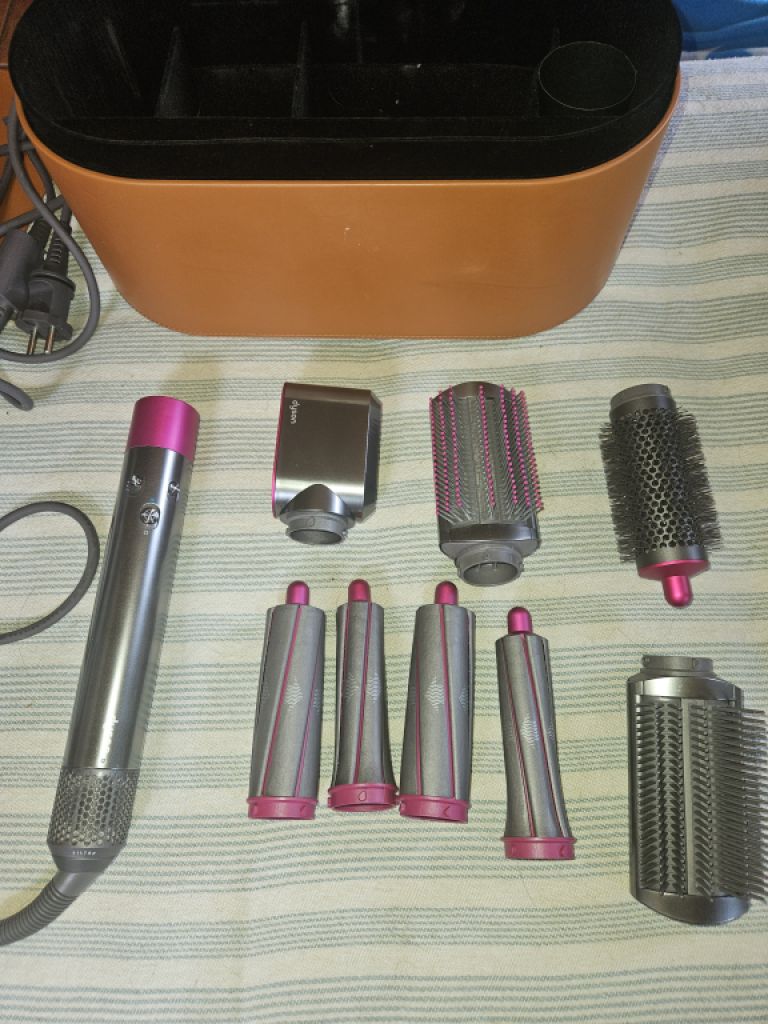 Dyson Airwrap