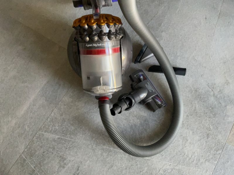 Aspiradora de pie Dyson Big Ball Multi Floor 2 gris