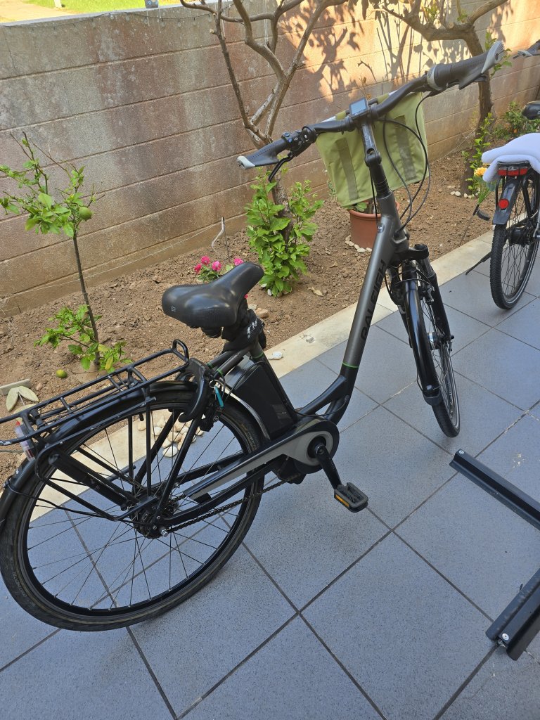 E bikes 4 Stück