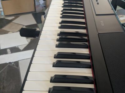E-Piano digital Thomann SP320