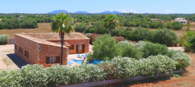 Ebenerdige Finca b is zu 8 Personen mit Pool bei Campos -- F 35 FZ