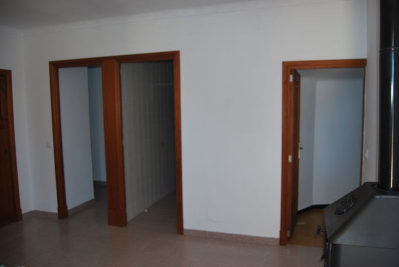 Single-storey finca with 4 bedrooms, unfurnished, pool, fireplace near Alqueria Blanca-Santanyi ---F