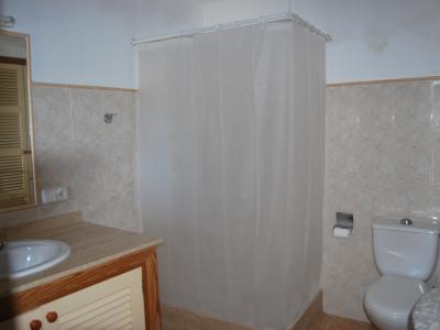 Single-storey finca with 4 bedrooms, unfurnished, pool, fireplace near Alqueria Blanca-Santanyi ---F