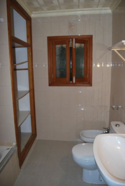 Single-storey finca with 4 bedrooms, unfurnished, pool, fireplace near Alqueria Blanca-Santanyi ---F