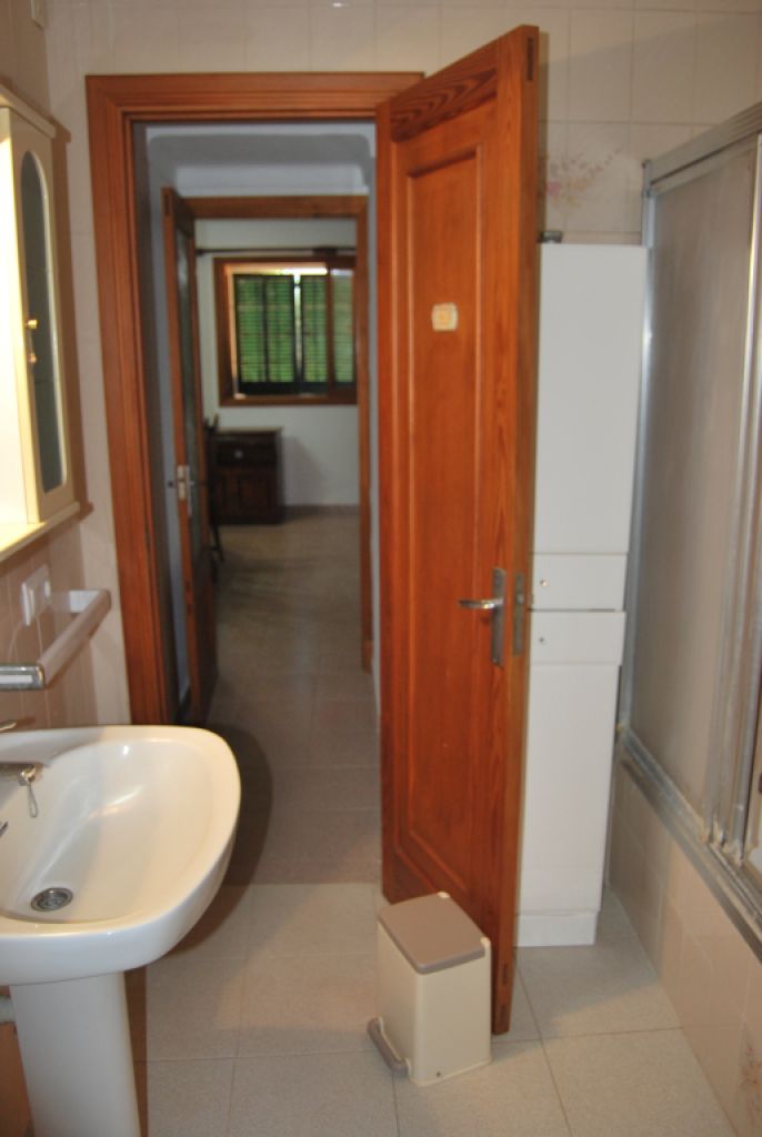 Single-storey finca with 4 bedrooms, unfurnished, pool, fireplace near Alqueria Blanca-Santanyi ---F