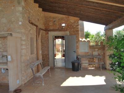 Single-storey finca with 4 bedrooms, unfurnished, pool, fireplace near Alqueria Blanca-Santanyi ---F