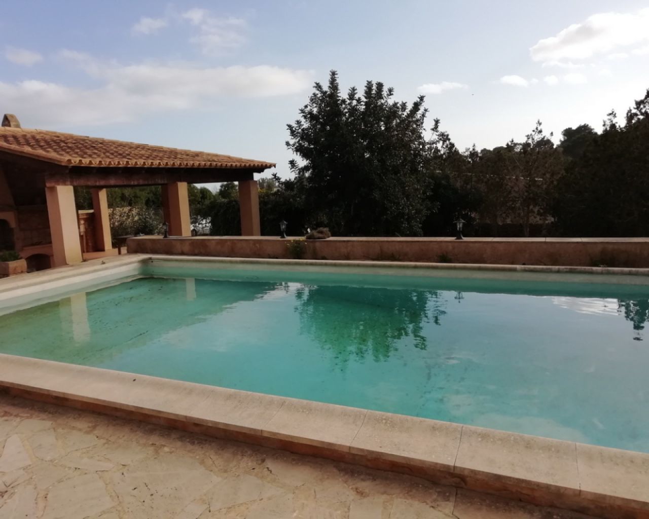 Single-storey finca with 4 bedrooms, unfurnished, pool, fireplace near Alqueria Blanca-Santanyi ---F